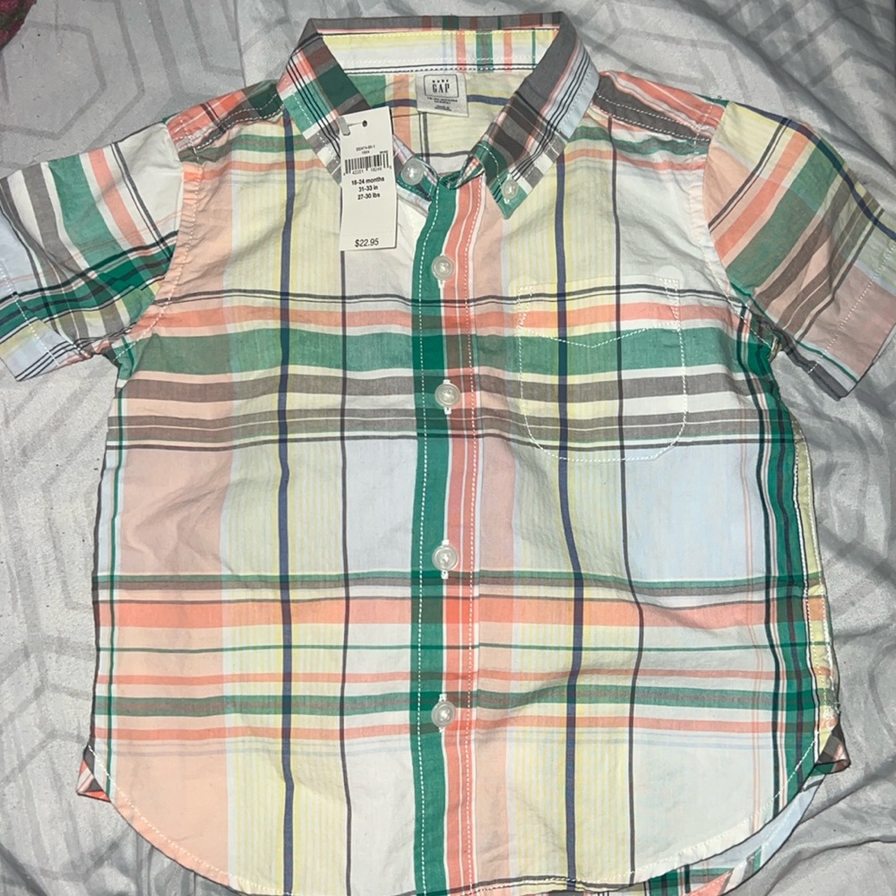 Gap 18-24 toddler shirt